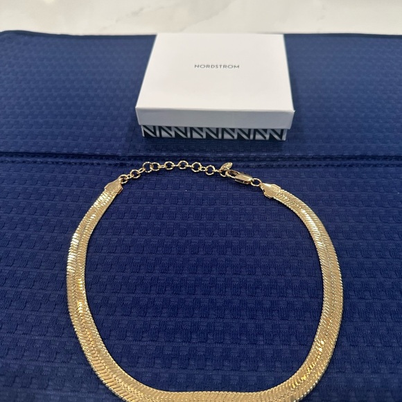 Ettika Elegant 18-k Gold Plate Necklace - Picture 1 of 2
